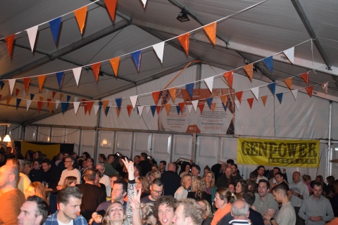 Pubquiz XL met Groovejets